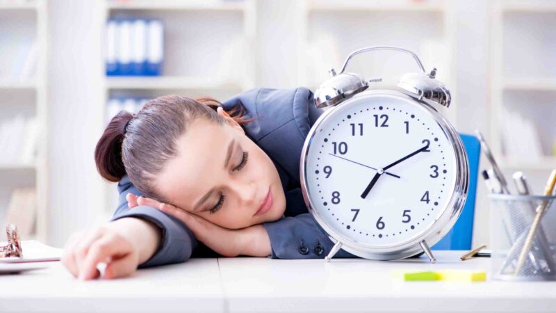 The Significance of Sleep Management for Working Professionals